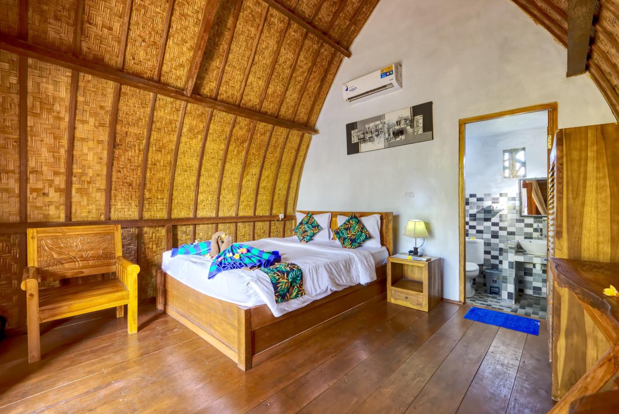 Kira Cottages Sakti Dış mekan fotoğraf